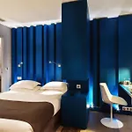 Arc De Triomphe Etoile 4*