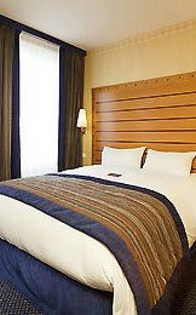 Hotel Arc De Triomphe Etoile 4*